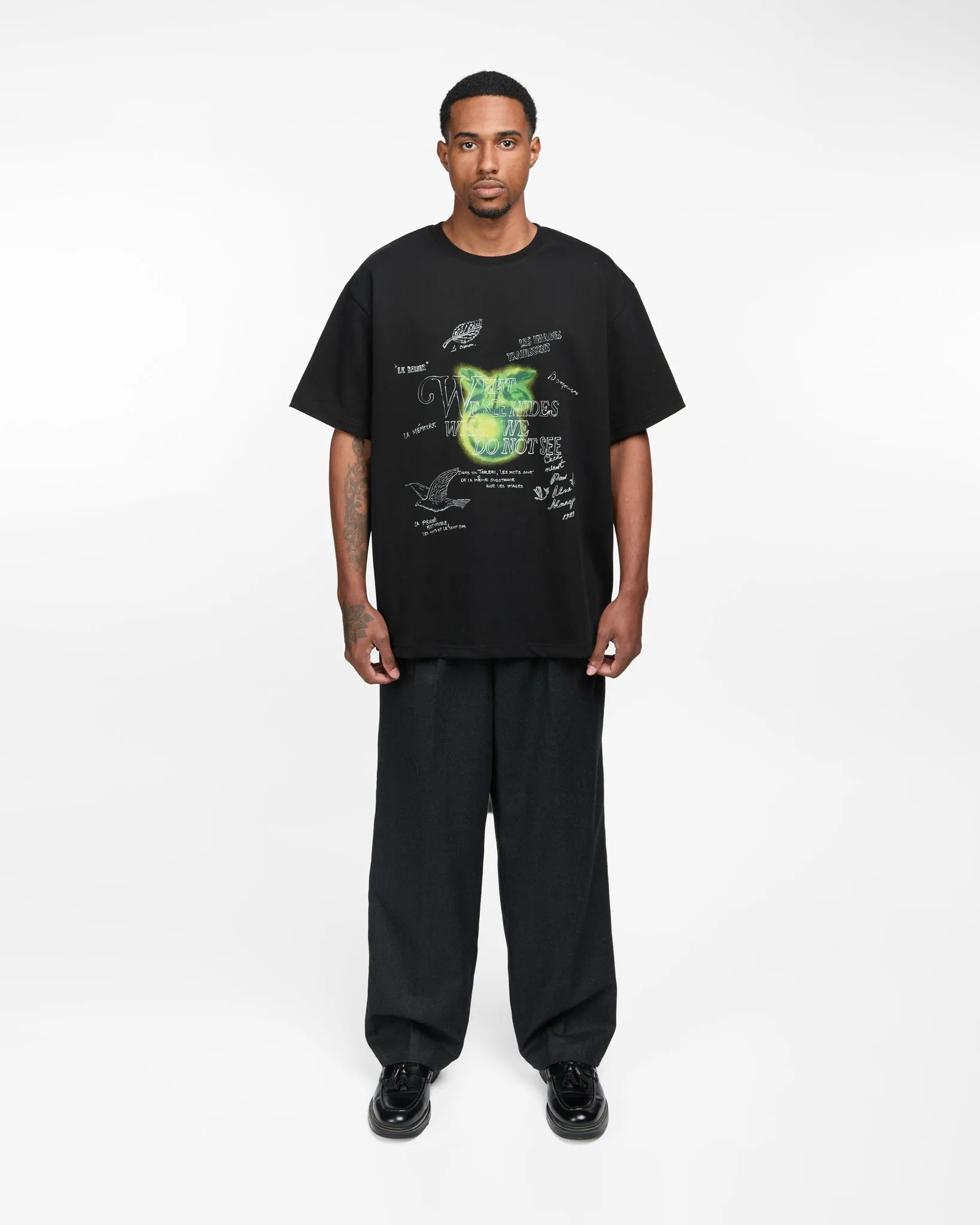 Apple Rene Magritte Tee (Black) sold by Pas Une Marque product image thumbnail 5