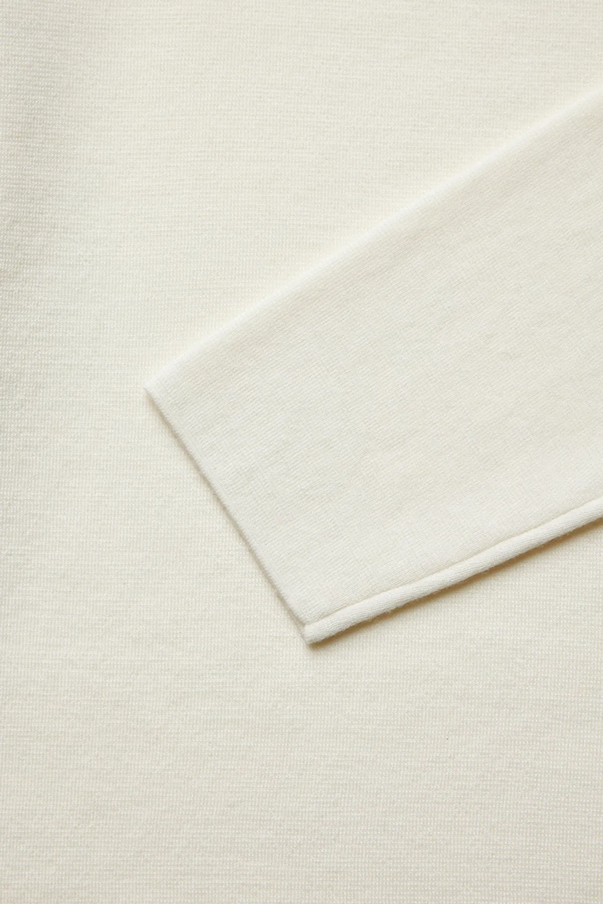 Zip - White sold by Anthony Squires product image thumbnail 3