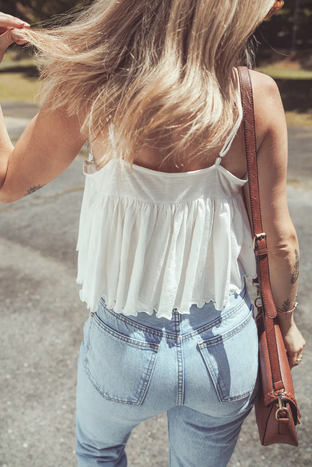 White Lace Splicing Spaghetti Straps Ruffle Flared Vest Top sold by Beagle Boutique product image thumbnail 2