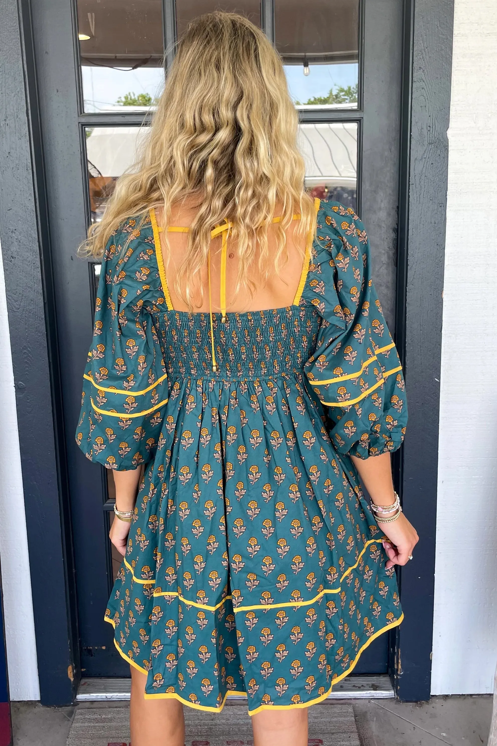 Skobeloff Floral Contrast Trim Square Neck Puff Sleeve Dress sold by Beagle Boutique product image thumbnail 2