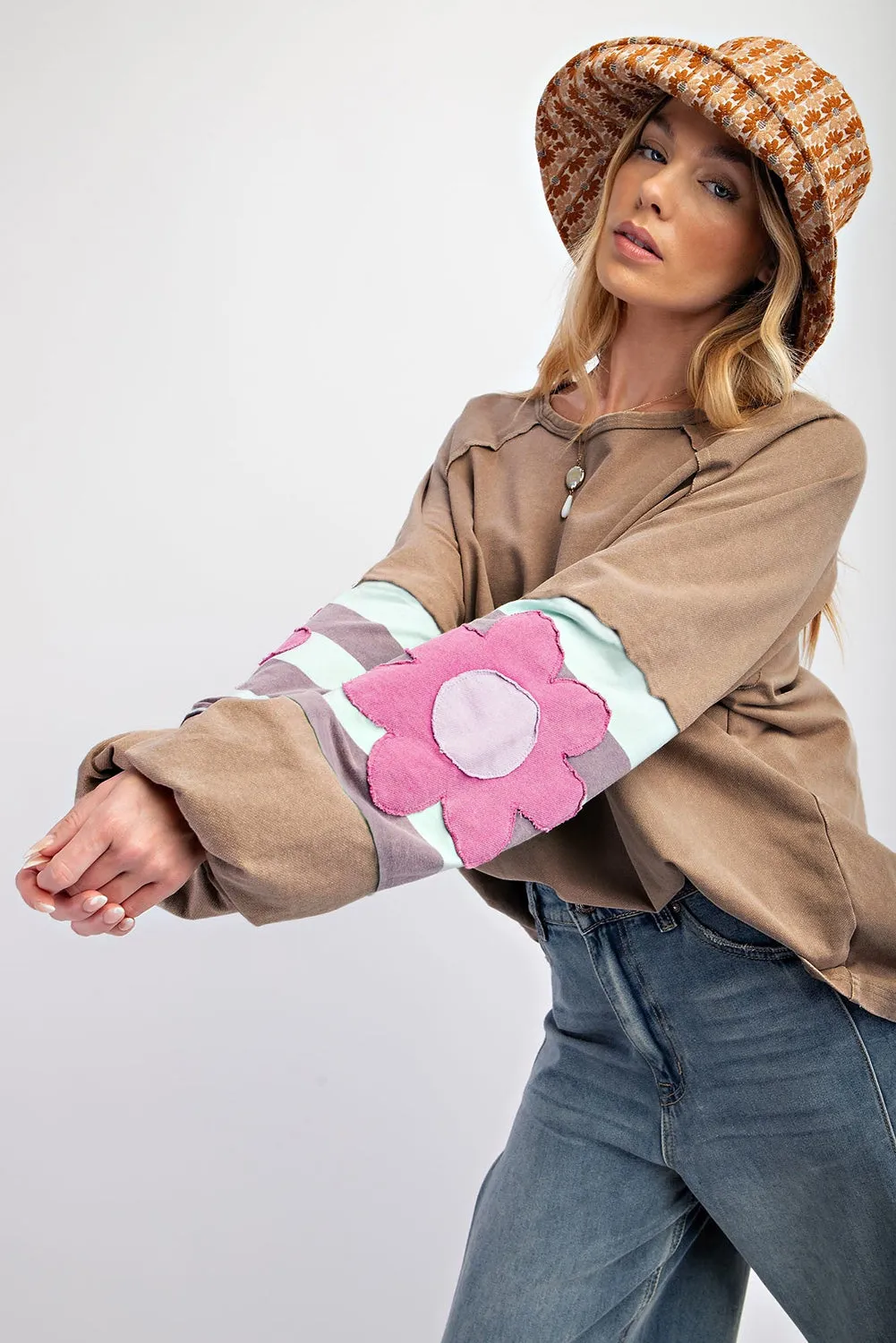 Light French Beige Flower Striped Patchwork Puff Sleeve Loose Sweatshirt sold by Beagle Boutique product image thumbnail 3
