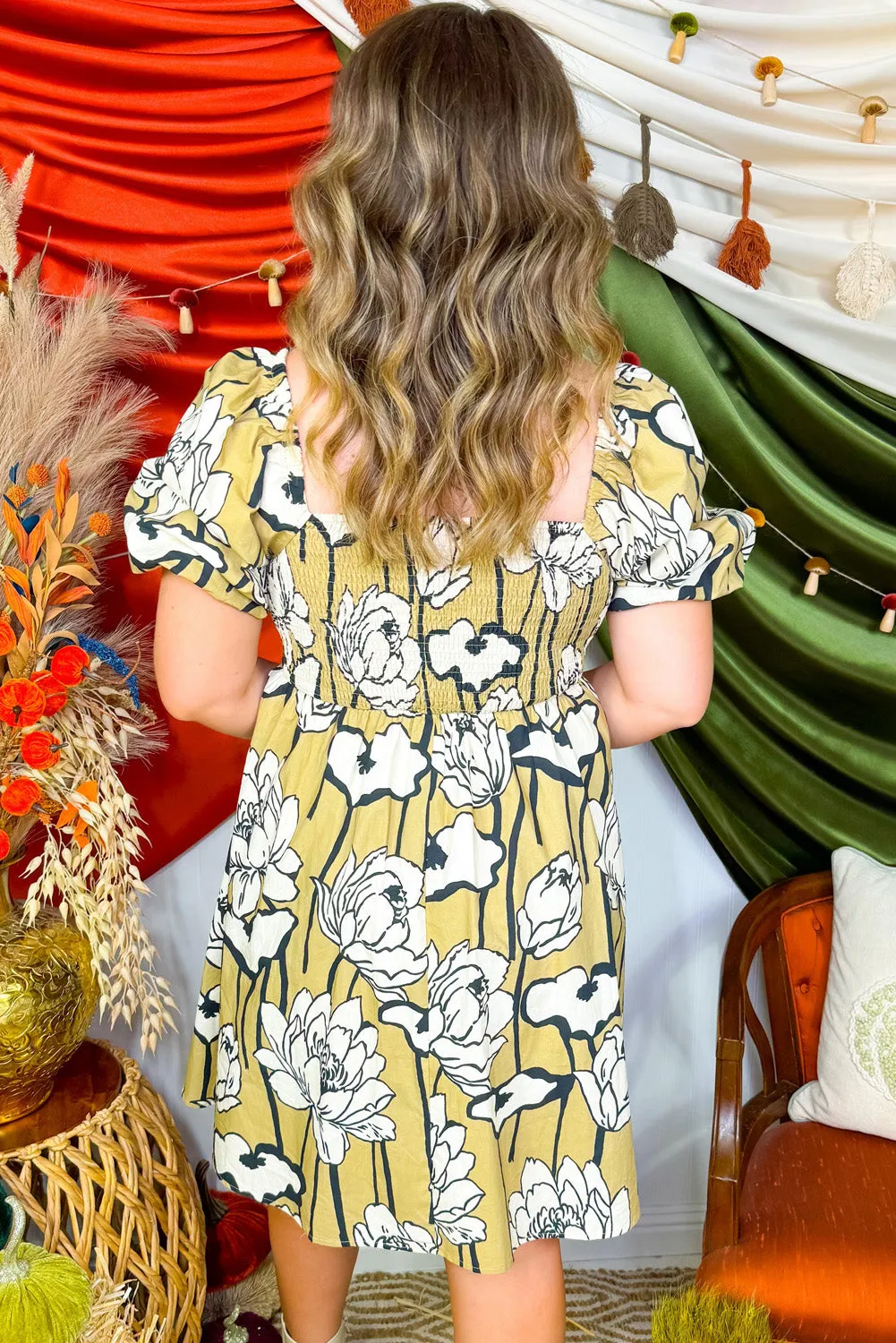 Green Plus Size Floral Print Shirred Square Neck Puff Sleeve Dress sold by Beagle Boutique product image thumbnail 2