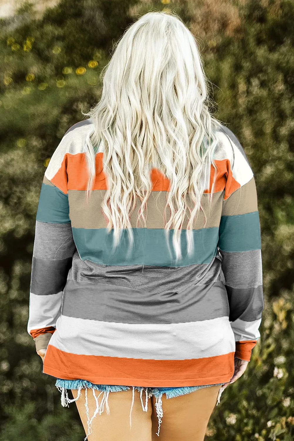 Green Plus Size Colourblock Pullover Top sold by Beagle Boutique product image thumbnail 5
