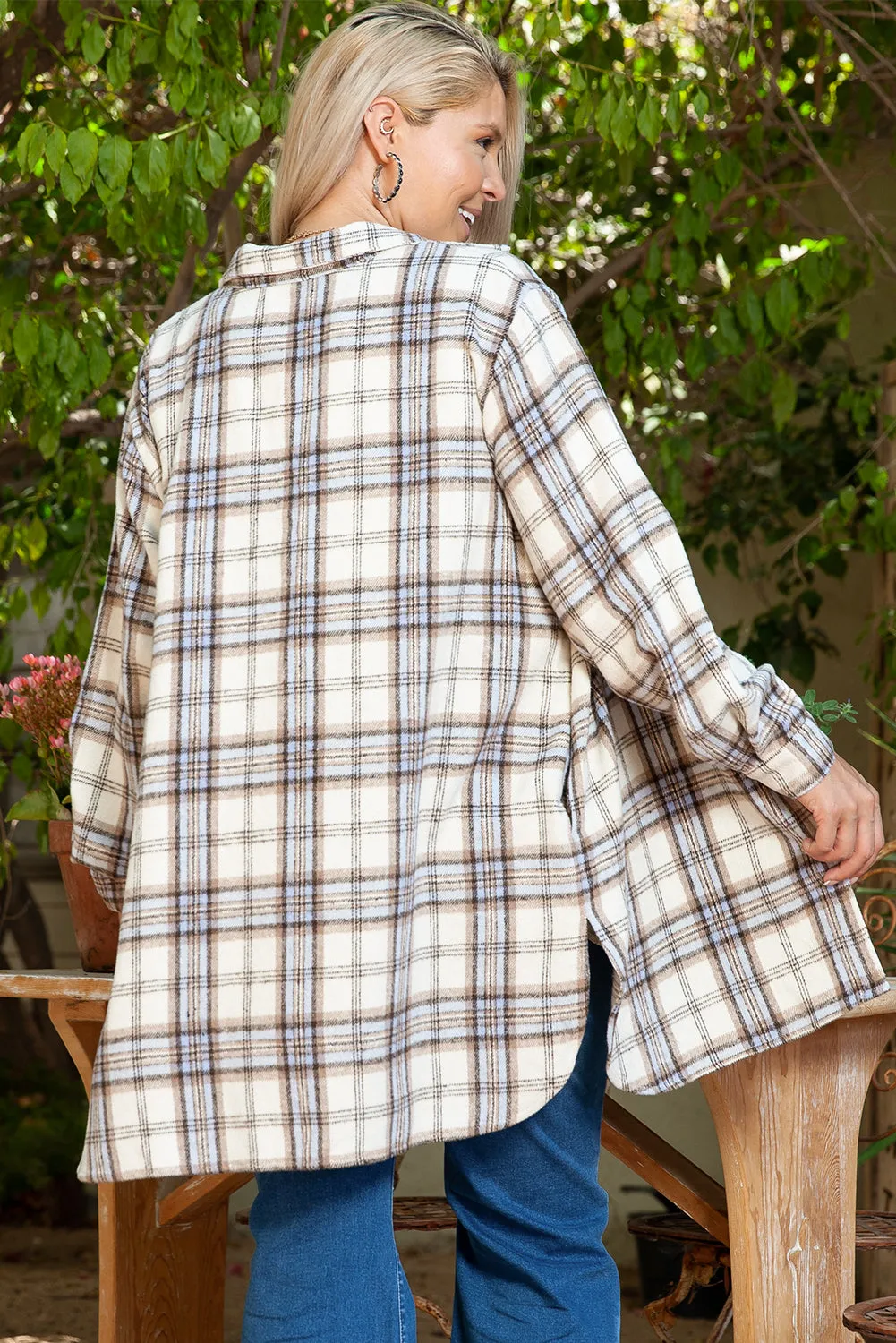 White Plaid Print Tunic Plus Size Shacket with Slits sold by Beagle Boutique product image thumbnail 2