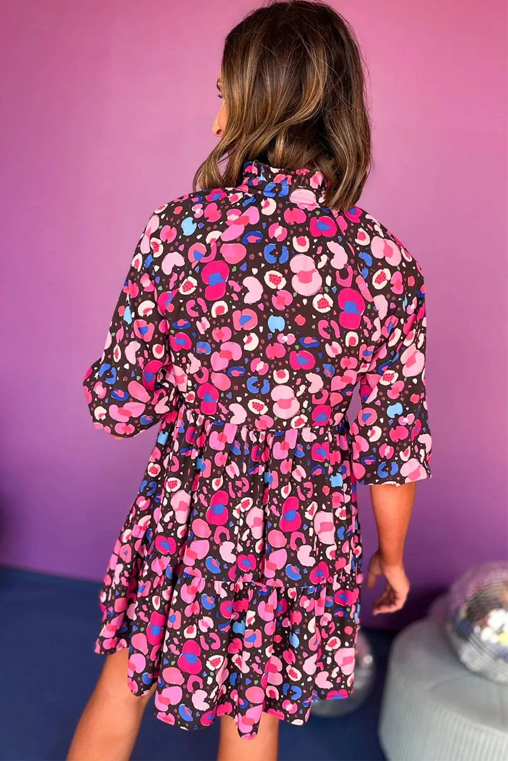 Rose Abstract Print V Neck Collared Half Sleeve Short Dress sold by Beagle Boutique product image thumbnail 2