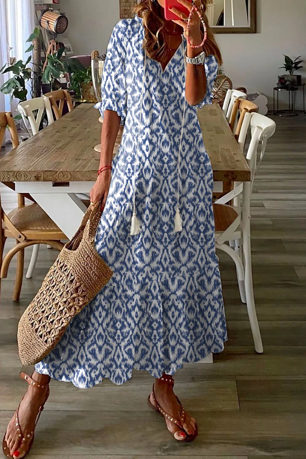 Pink V Neck Casual Geometric Print Maxi Dress sold by Beagle Boutique product image thumbnail 4