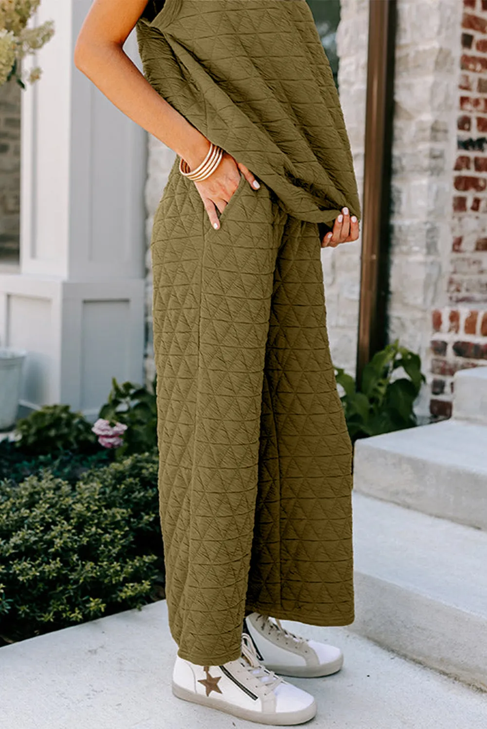 Sage Green Quilted Short Sleeve Wide Leg Pants Set sold by Beagle Boutique product image thumbnail 3