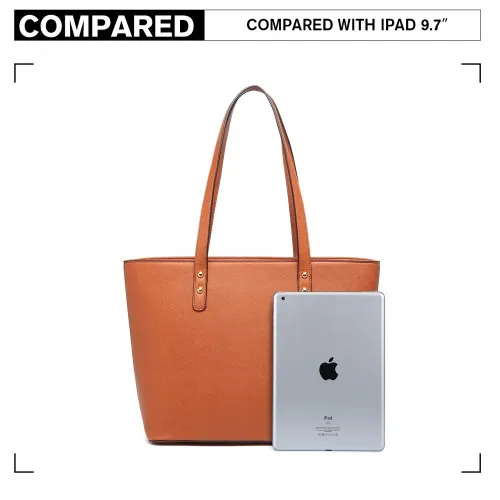 LG6931 - Miss Lulu 4 Piece Handbag Set - Brown sold by Beagle Boutique product image thumbnail 5