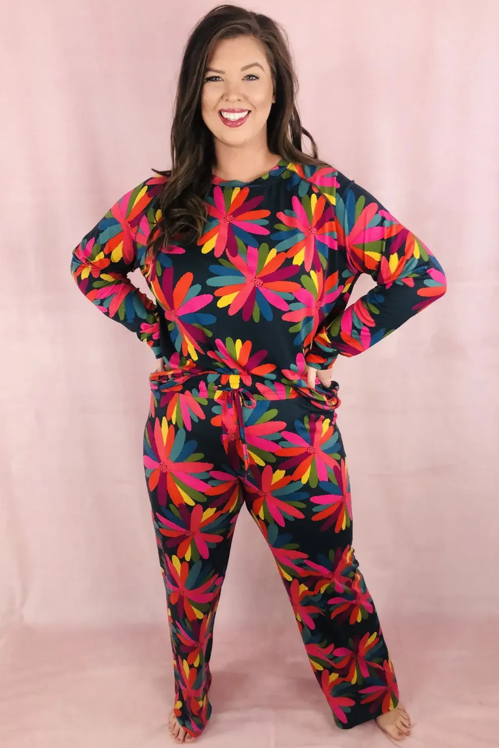Black Plus Size Printed Long Sleeve and Trousers Lounge Set sold by Beagle Boutique product image thumbnail 3