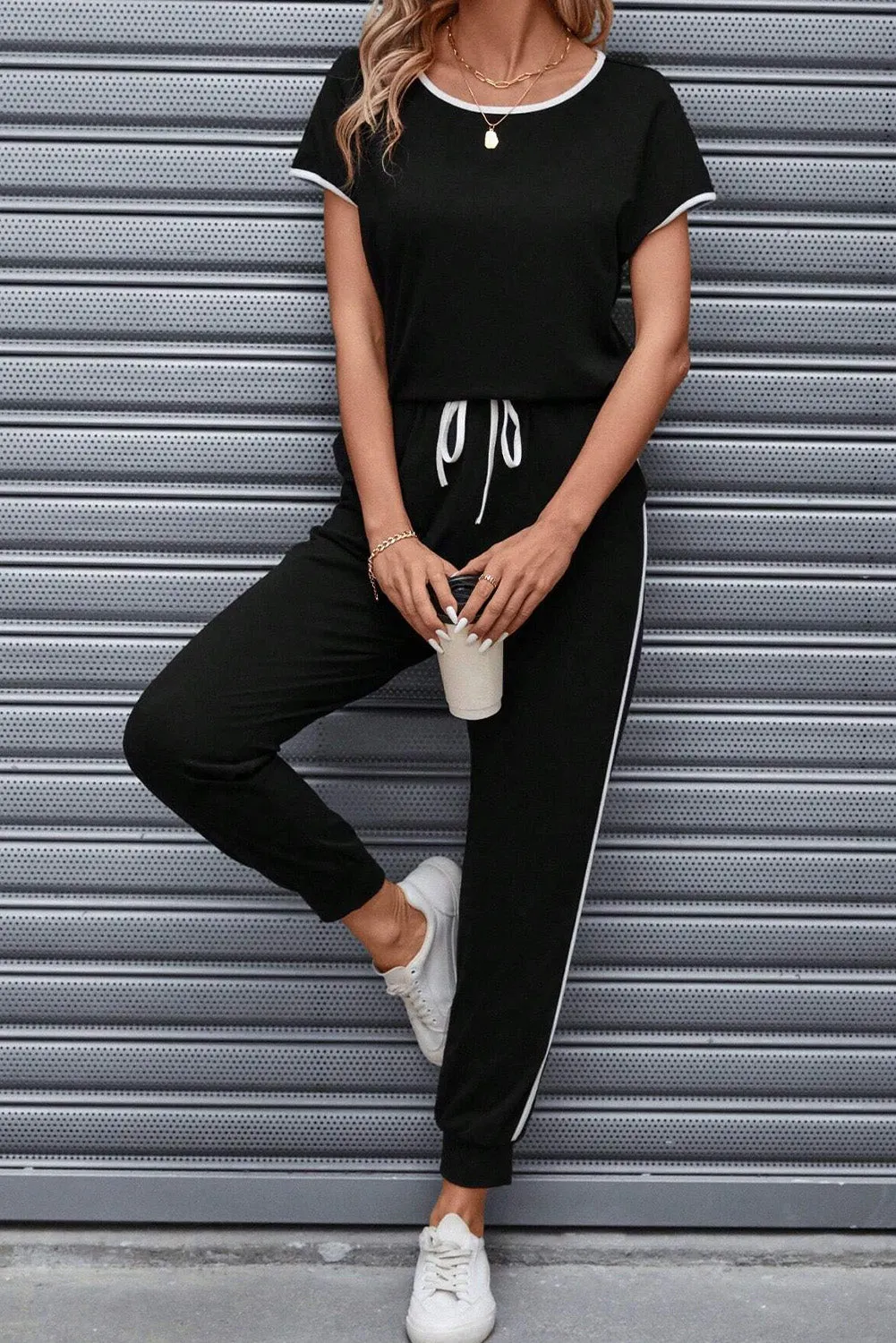 Black Colorblock Trim Casual Two Piece Lounge Set sold by Beagle Boutique product image thumbnail 5