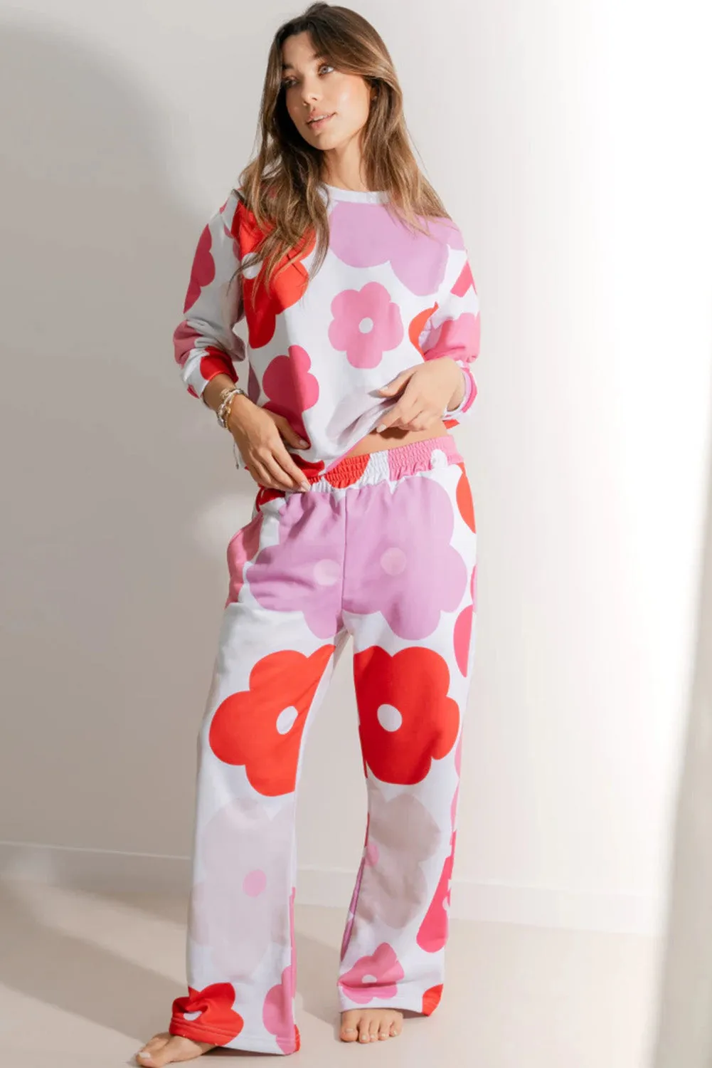White Floral Print Pullover Top Sweatpants Lounge Set sold by Beagle Boutique product image thumbnail 2