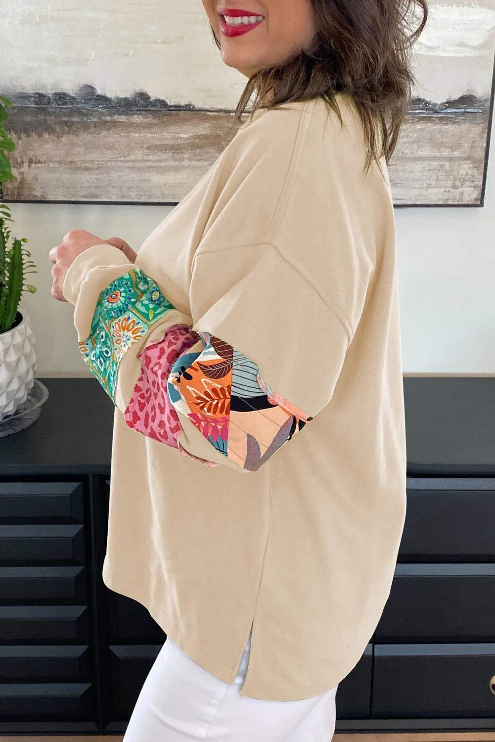 Beige Plus Size Printed Patchwork Sleeve Split Sweatshirt sold by Beagle Boutique product image thumbnail 3
