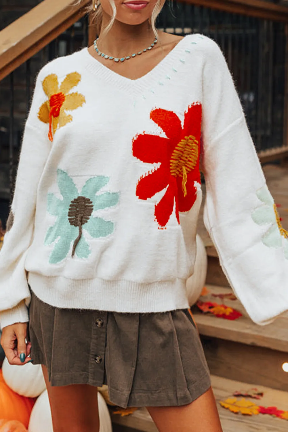 White Big Flower Pattern V Neck Drop Shoulder Sweater sold by Beagle Boutique product image thumbnail 5