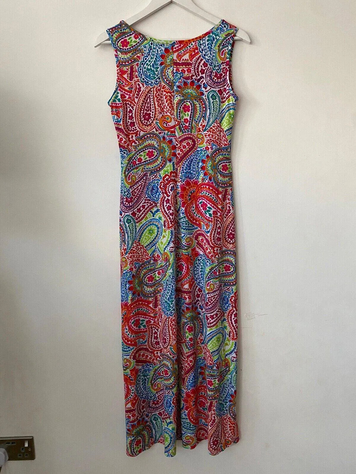 Ronni Nicole Print Sleeveless Maxi Dress 10, 12 Fuchsia Print Front Side Slit sold by Beagle Boutique product image thumbnail 3