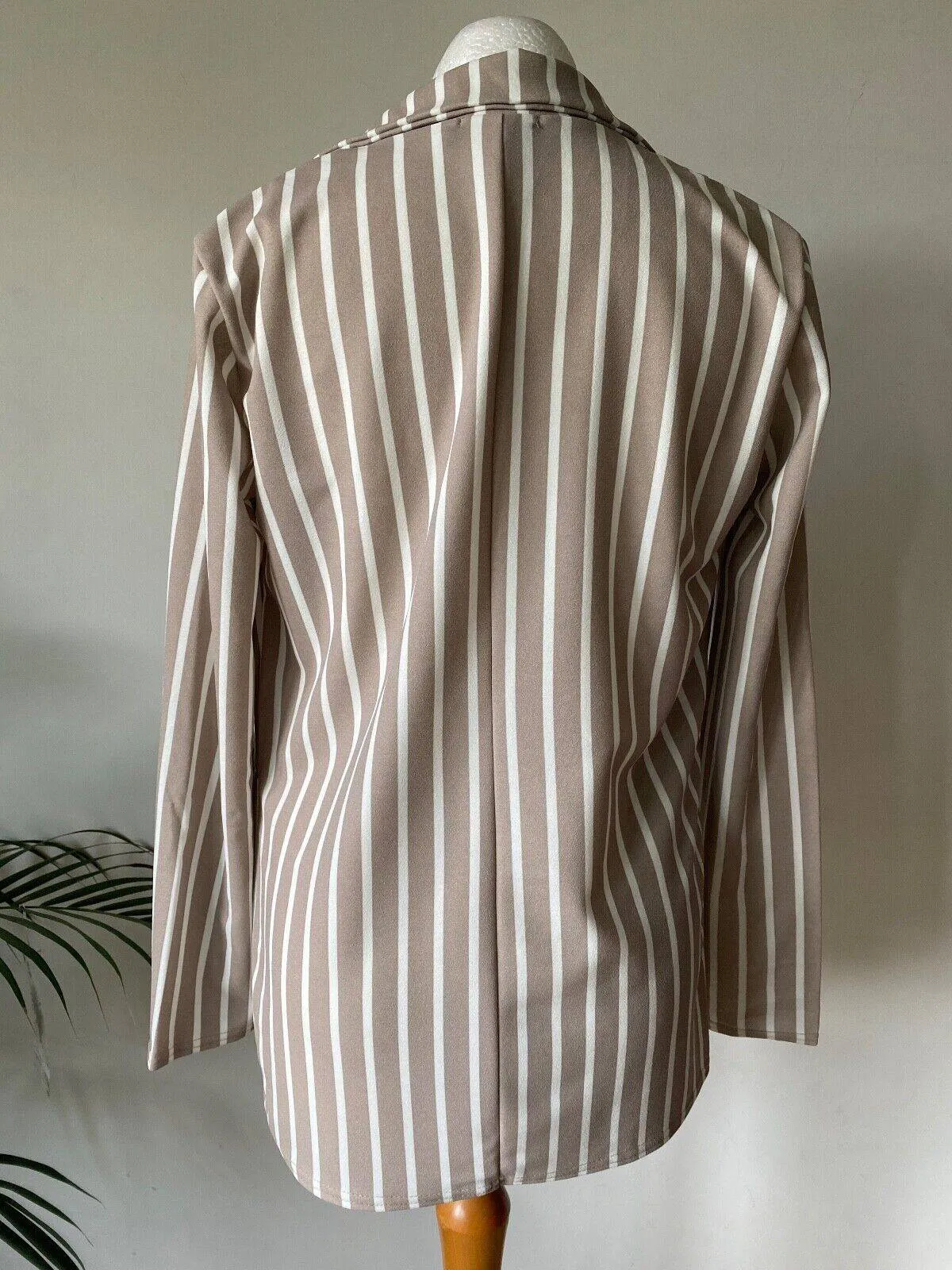 I Saw It First Pinstripe Oversized Longline Blazer Size 6 Stone sold by Beagle Boutique product image thumbnail 4