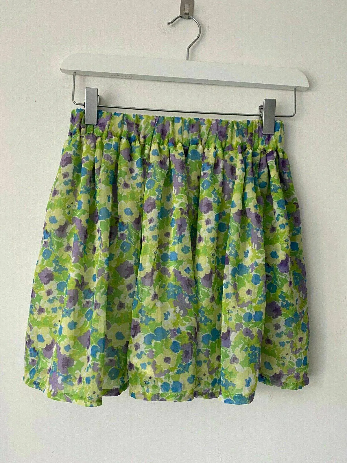Ex High Street Mini Skirt Chiffon Lined Floral Size S sold by Beagle Boutique product image thumbnail 5