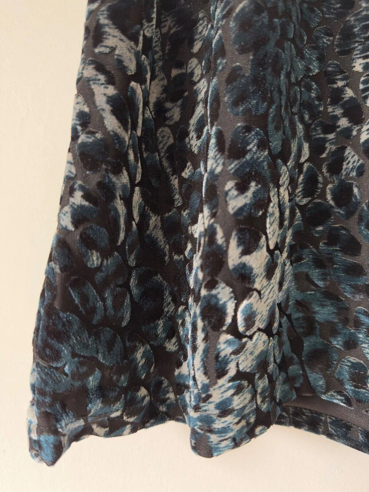 Nightingales Lined Top Size 10 Mesh Sleeves Velvet Textured sold by Beagle Boutique product image thumbnail 2