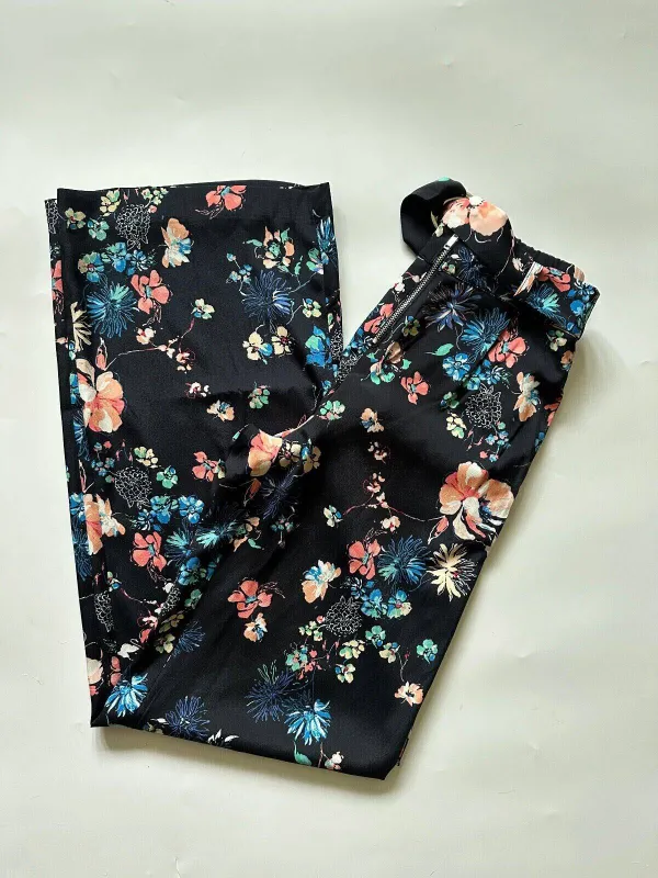 Stradivarius Floral Trousers Navy XS, S, M sold by Beagle Boutique