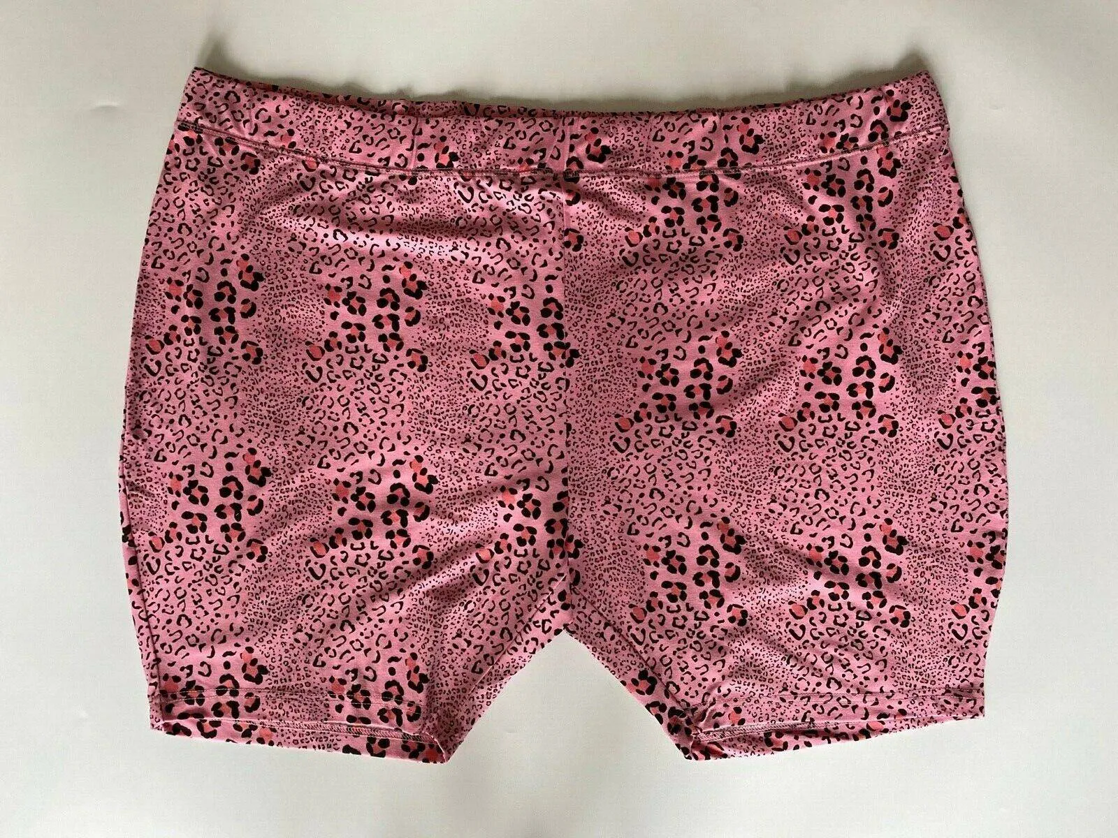 JD Williams Pyjama Shorts Sizes 12, 14, 16, 18, 20, 22, 24, 26, 28, 30, 32, 34 sold by Beagle Boutique product image thumbnail 5