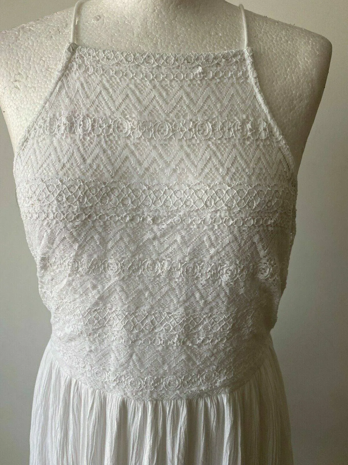 even&odd White Summer Dress Size M ( 10 ) Crinkle and Lace sold by Beagle Boutique