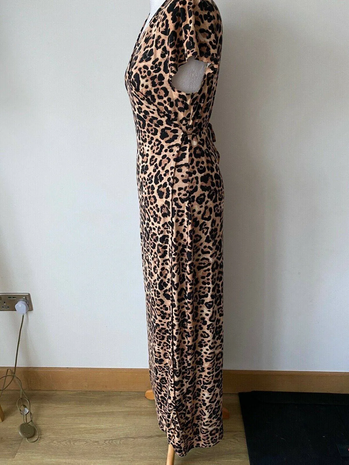 Very Animal Print Maxi Wrap Dress Size 12 sold by Beagle Boutique product image thumbnail 3