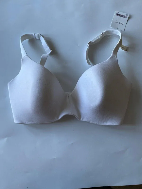 Next Lingerie White Daisy Bra Size 36DD Non-wired sold by Beagle Boutique