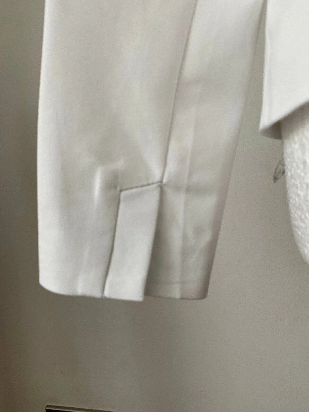 VILLA Viadelia Blazer Size 10 UK / 38 EU White suit jacket sold by Beagle Boutique product image thumbnail 4