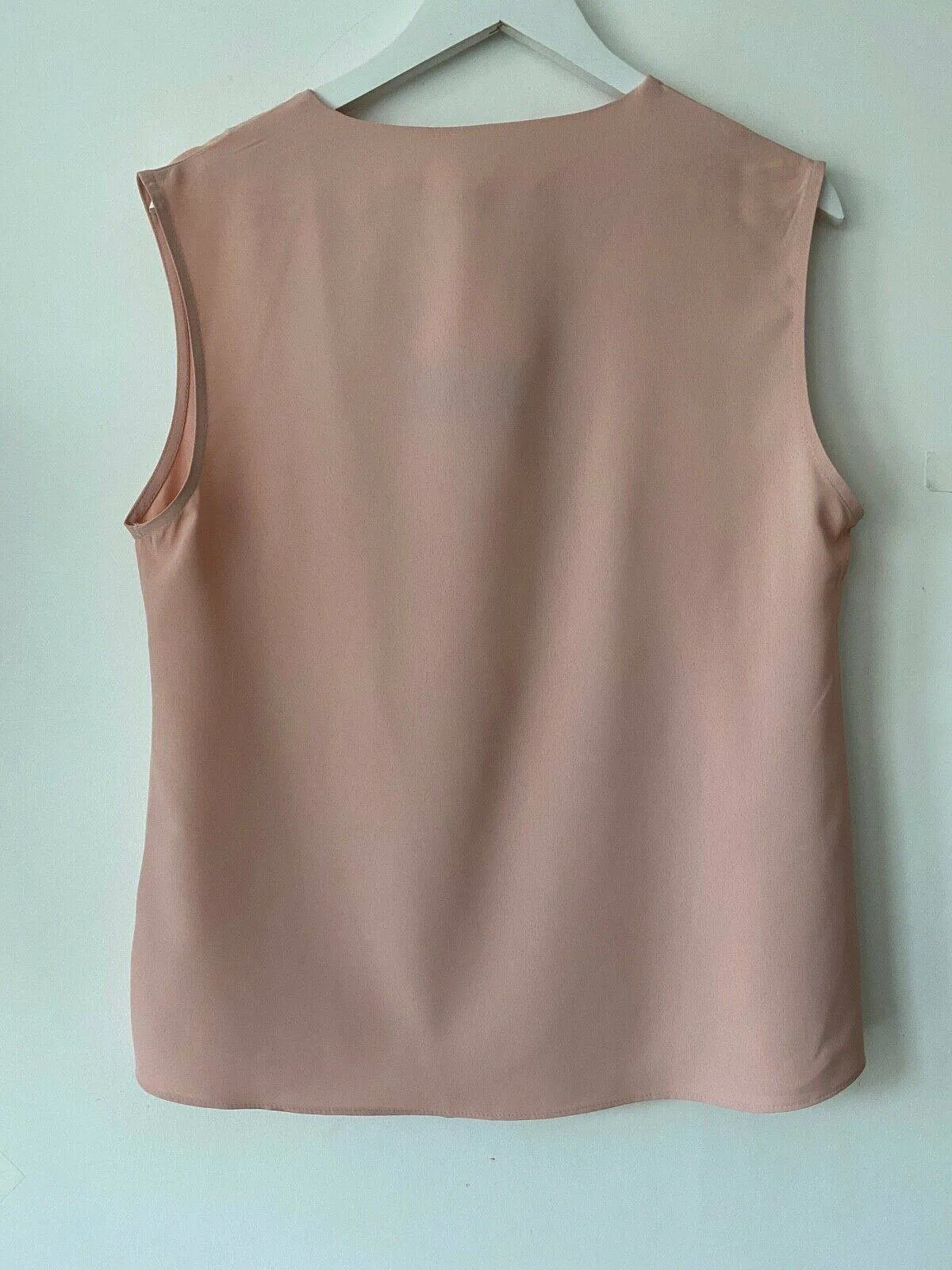 Very Blush Pink V-Neck Sleeveless Blouse Size 12 sold by Beagle Boutique product image thumbnail 3