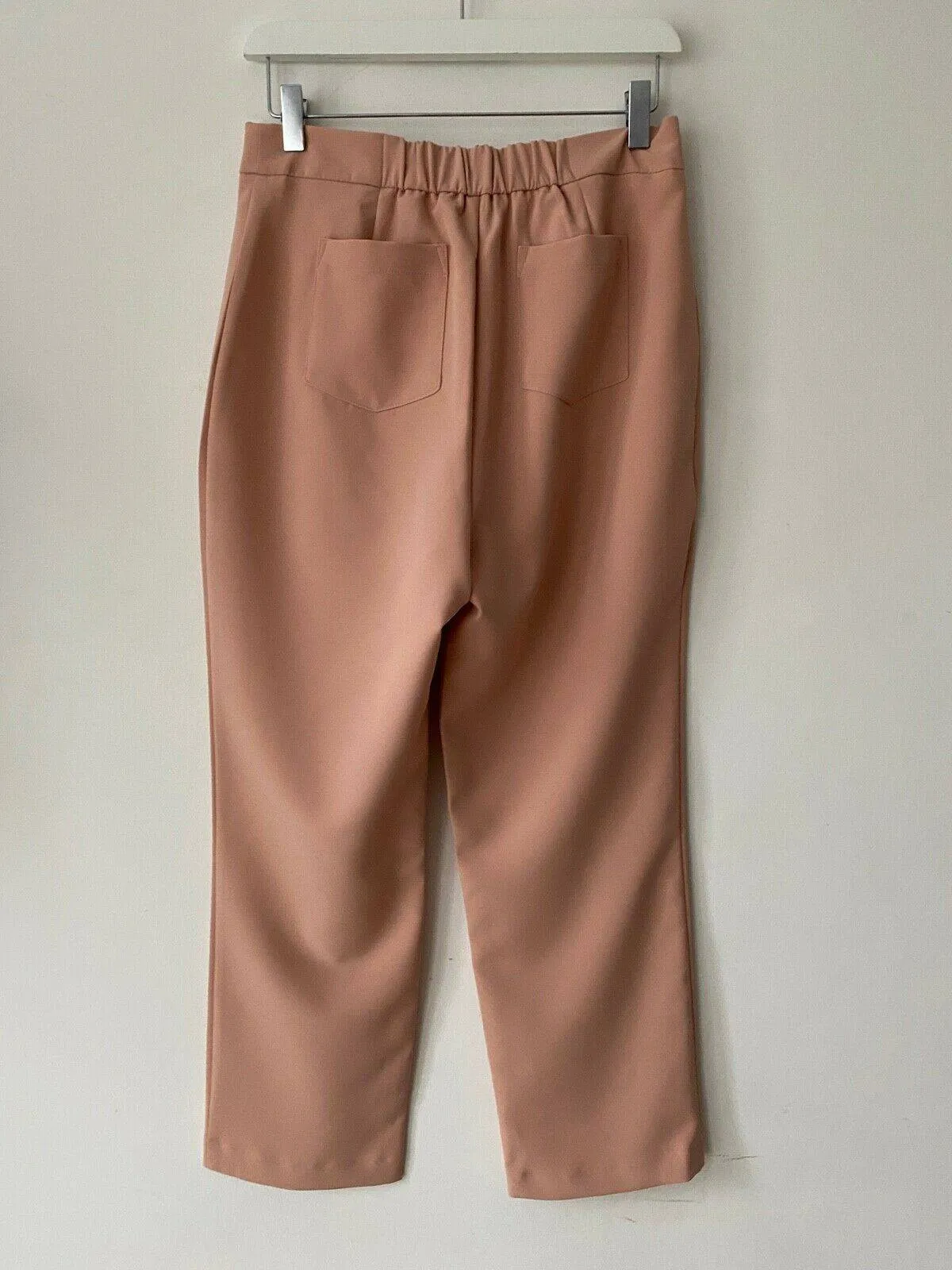 VERY Blush Pink Crop Trousers Size 10 sold by Beagle Boutique product image thumbnail 3