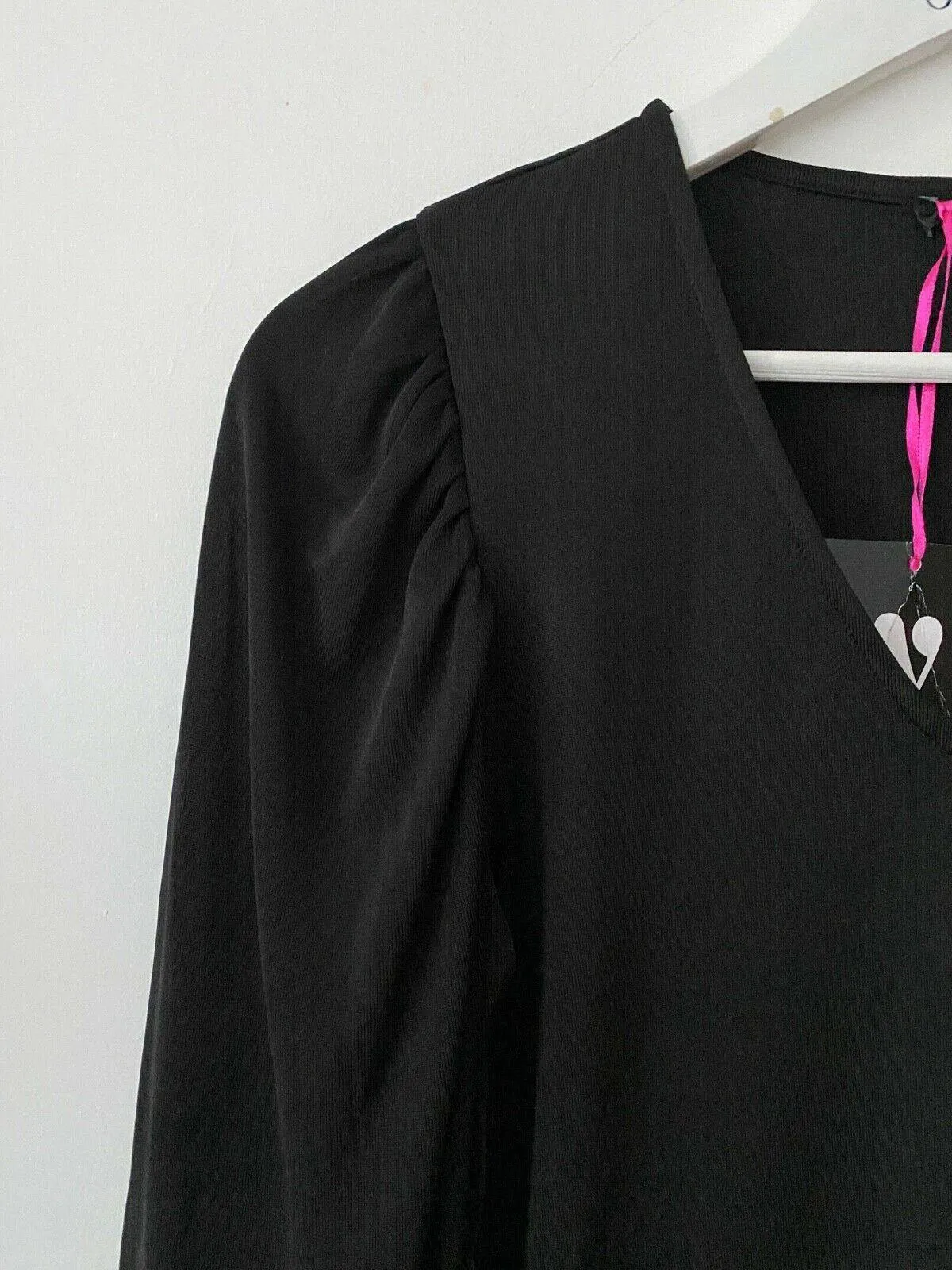 Very Blouson Sleeve Black Top Size 8 sold by Beagle Boutique product image thumbnail 3