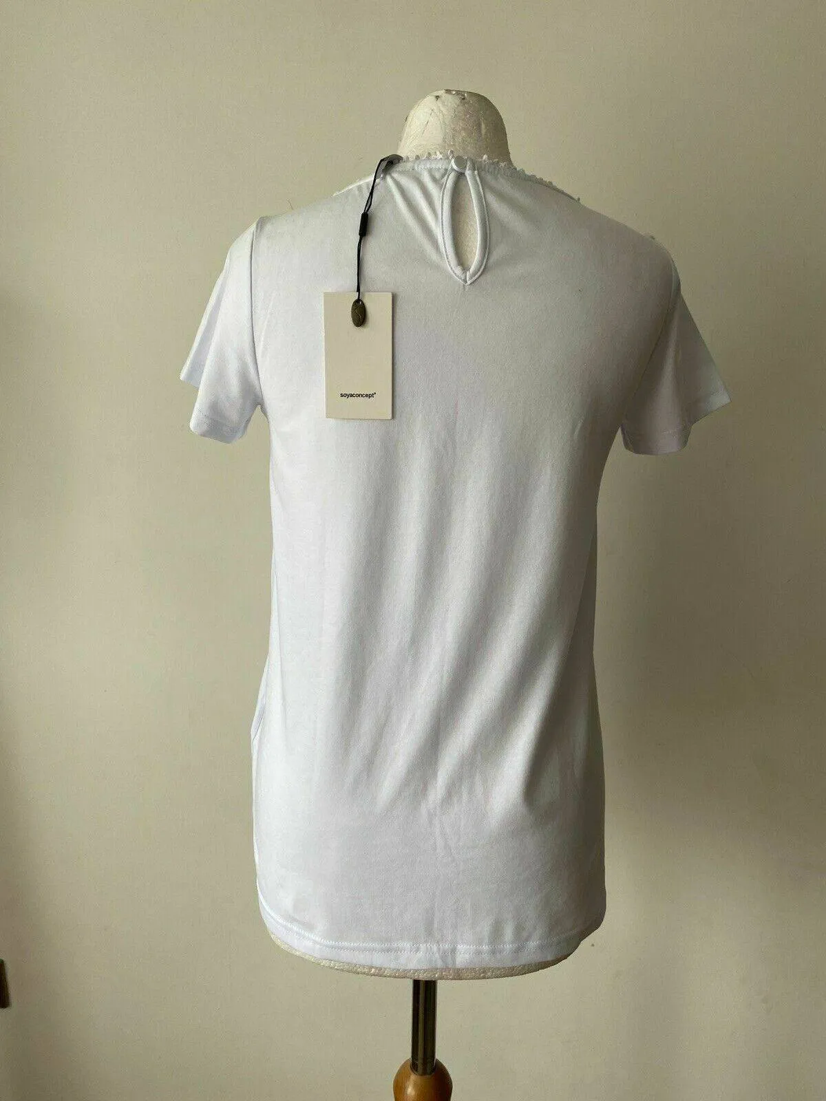 Soyaconcept White Tee Lace Neckline Size S 8 - 10 sold by Beagle Boutique product image thumbnail 5