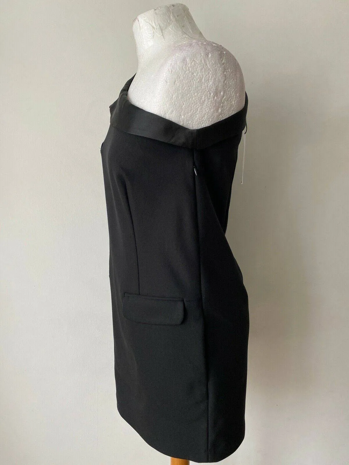 La Redoute Madam Wanda Nylon Black Tailored One Shoulder Dress Size 10 sold by Beagle Boutique product image thumbnail 4