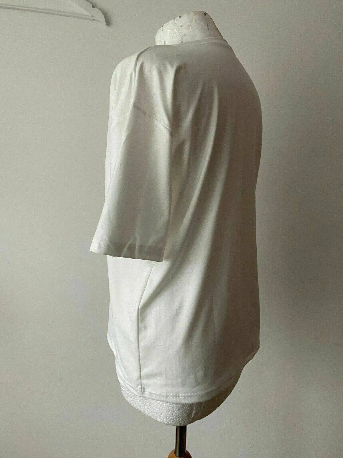 Joom Medusa Print White T-Shirt Size M 10 sold by Beagle Boutique product image thumbnail 5