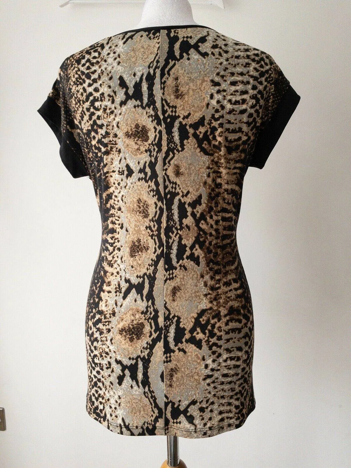 George Animal Print Top Ruched Size 10 / 12 sold by Beagle Boutique product image thumbnail 4