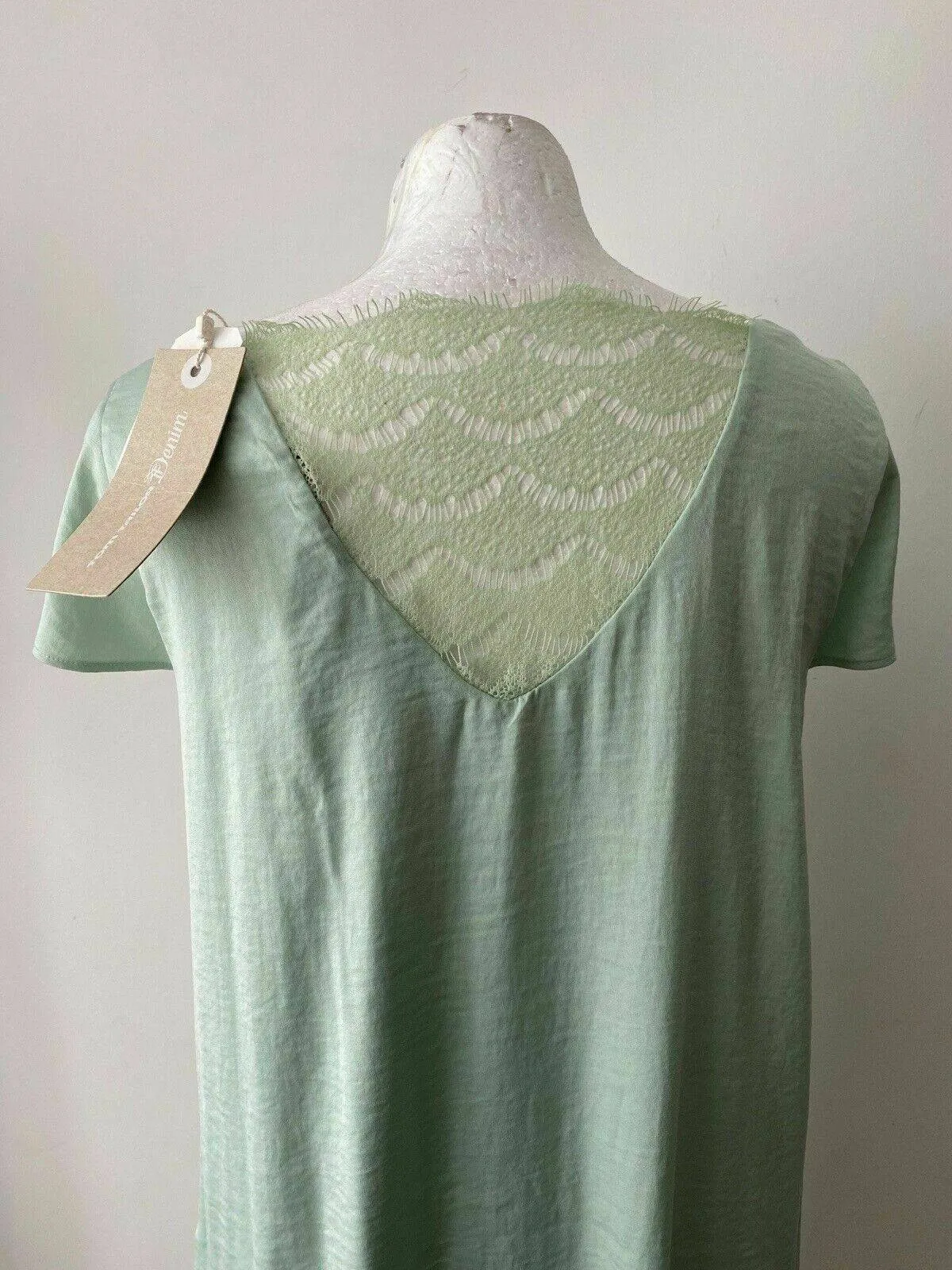 Tom Tailor Satin Type Lace Detail Dress Size M 12 Light Green sold by Beagle Boutique product image thumbnail 4