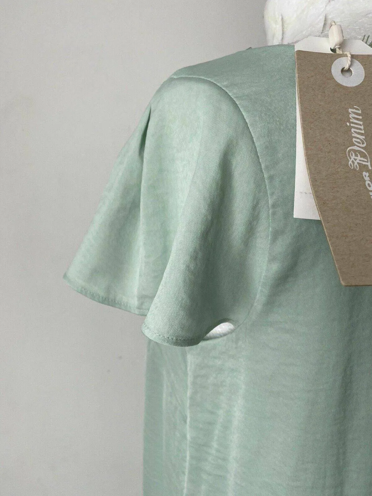 Tom Tailor Satin Type Lace Detail Dress Size M 12 Light Green sold by Beagle Boutique product image thumbnail 3