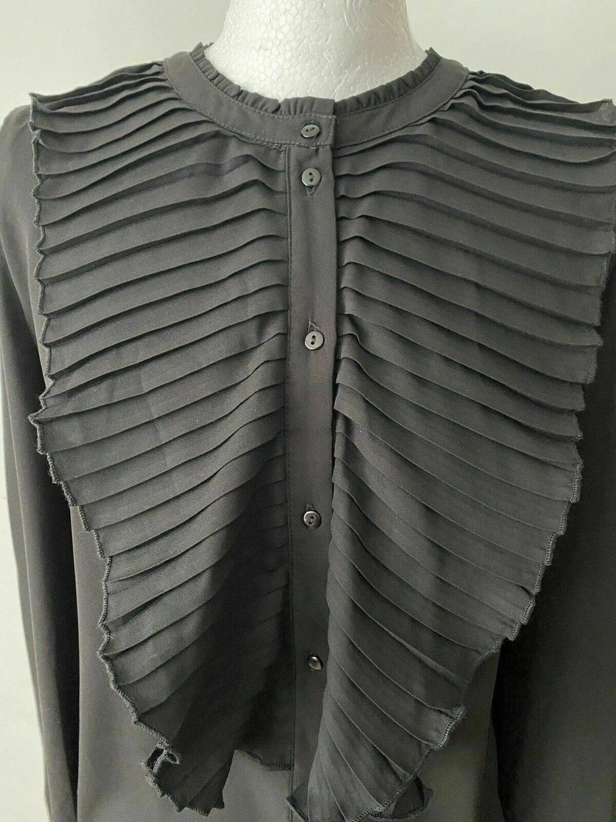 ONLY Pleat Flounce Black Shirt Size 12 Collarless RRP £38 sold by Beagle Boutique product image thumbnail 2
