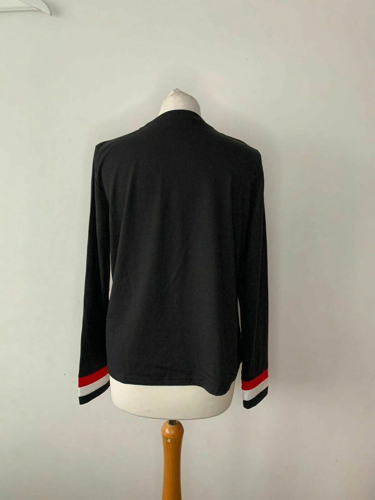 SHEIN Leopard Print Colourblock Tee Long Sleeve T-Shirt Size M 10 sold by Beagle Boutique product image thumbnail 5