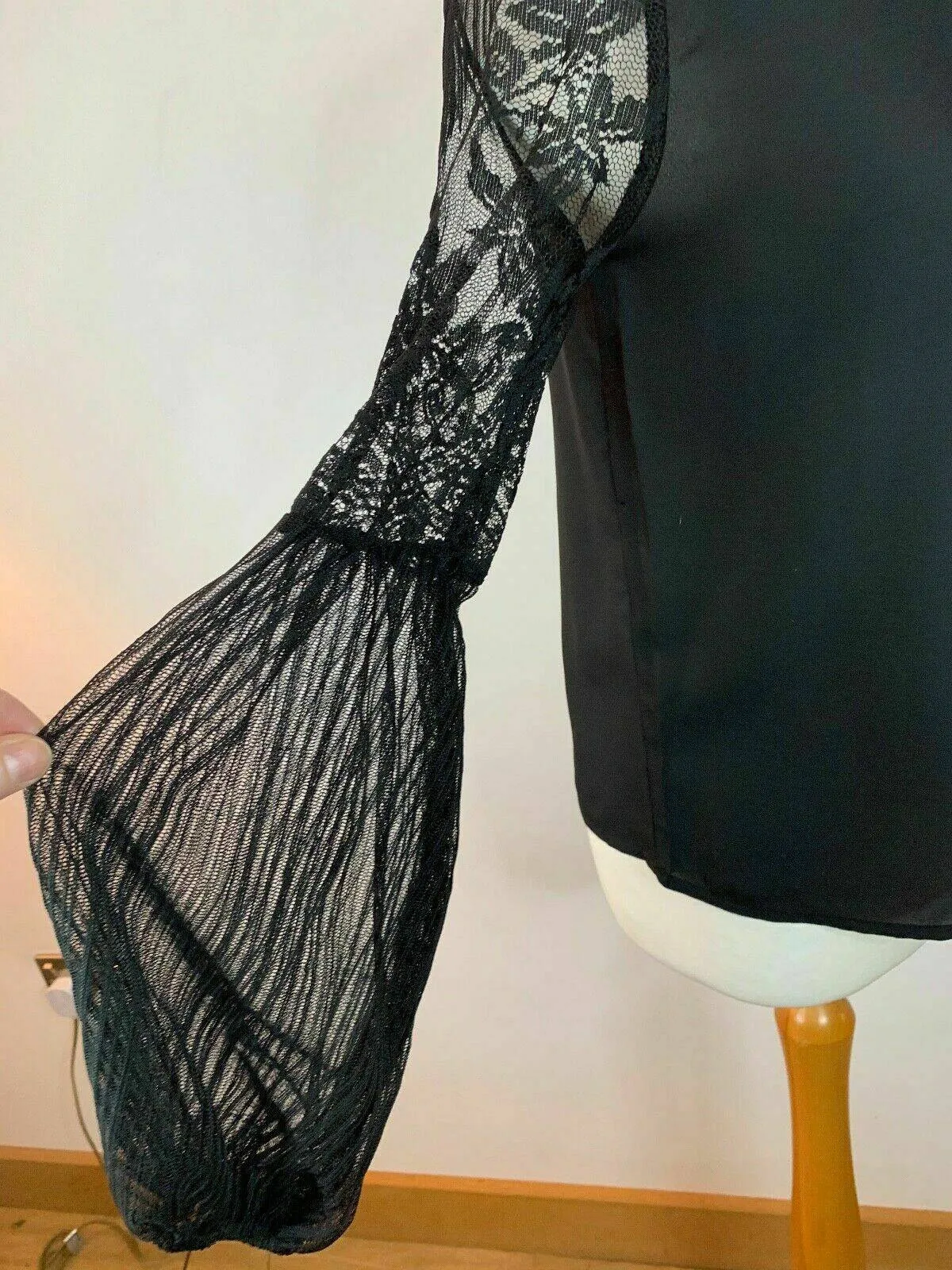 SHEIN Black Shell Top Lace Sleeve Frill Neck Size S 8 Balloon Sleeve sold by Beagle Boutique product image thumbnail 3