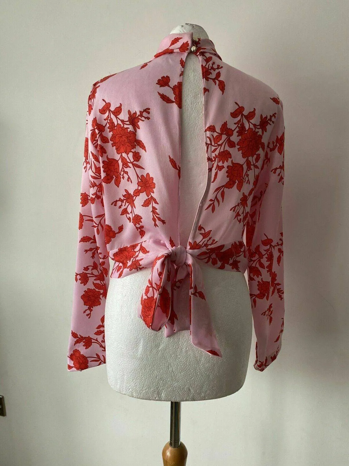 River Island Pink and Red Cut Out Back Tie Back Top High Neck Sizes 6 8 12 sold by Beagle Boutique product image thumbnail 4