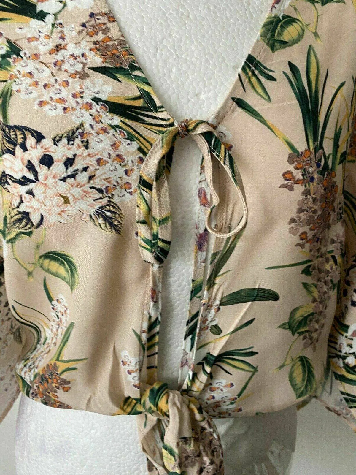 River Island Botanical Print Front Tie Top Sizes 6, 8, 12 Kimono Sleeve sold by Beagle Boutique product image thumbnail 2