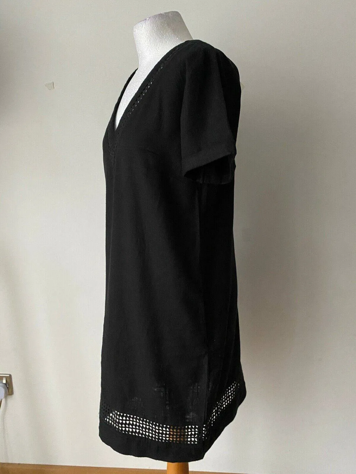 Next Linen Blend Collection Black Shift Dress sold by Beagle Boutique product image thumbnail 4