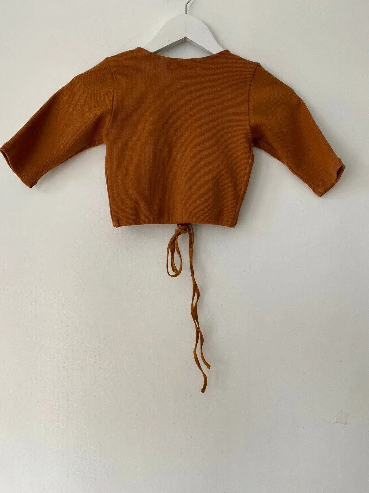 MOTEL Liena Plunge Neckline Crop Top Rib Dark Tan Size XS 8 sold by Beagle Boutique product image thumbnail 3