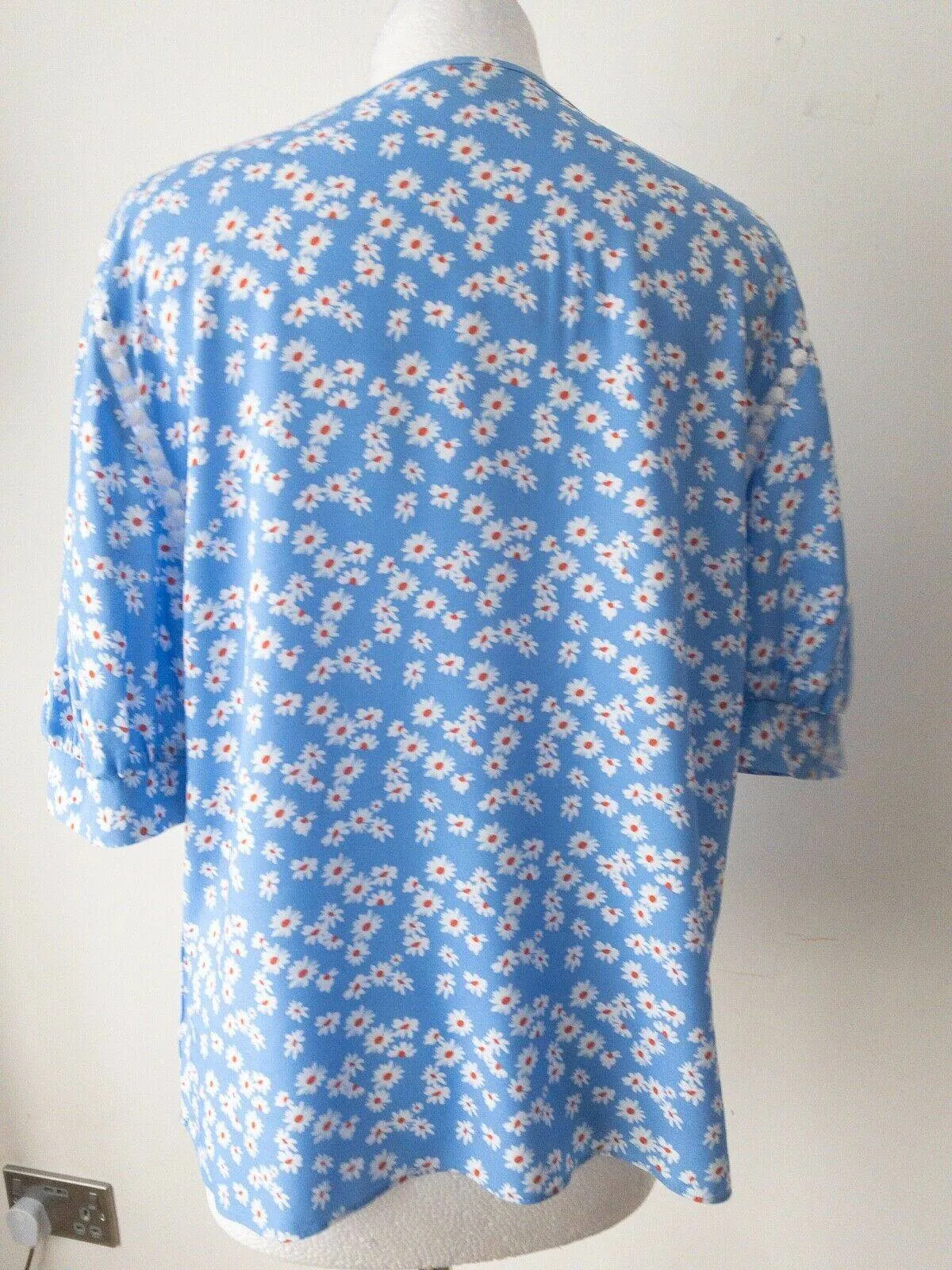 Cornflower Blue Floral Top Size 10 Cut out Detail top of arms sold by Beagle Boutique product image thumbnail 4