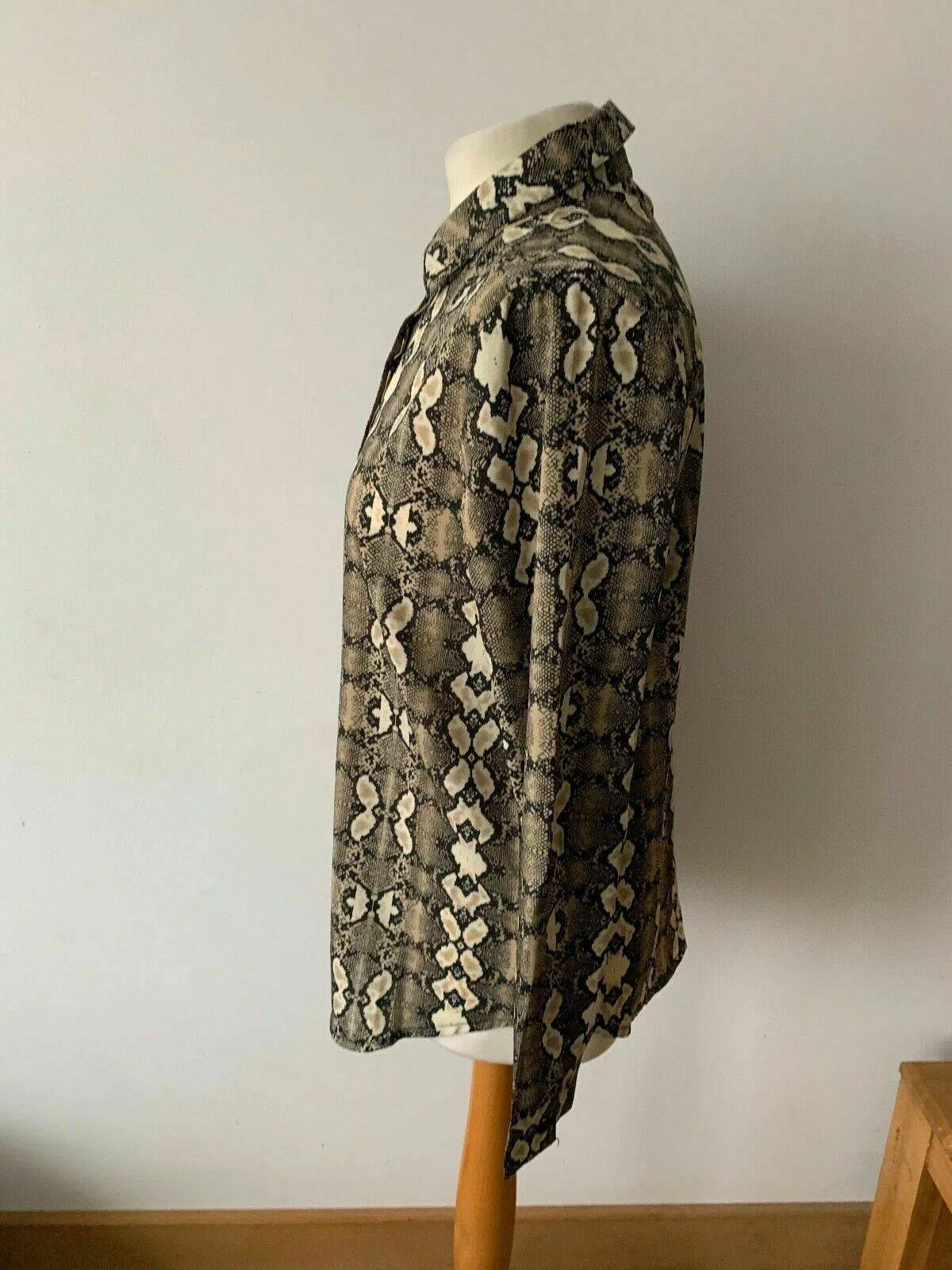 Brave Soul Snake Print Shirt Size S sold by Beagle Boutique product image thumbnail 2