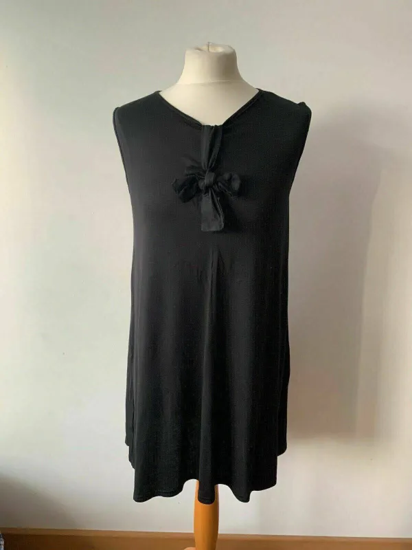 Be Jealous Black Sleeveless Top Front Tie Knot Baggy Shift Size S / M sold by Beagle Boutique