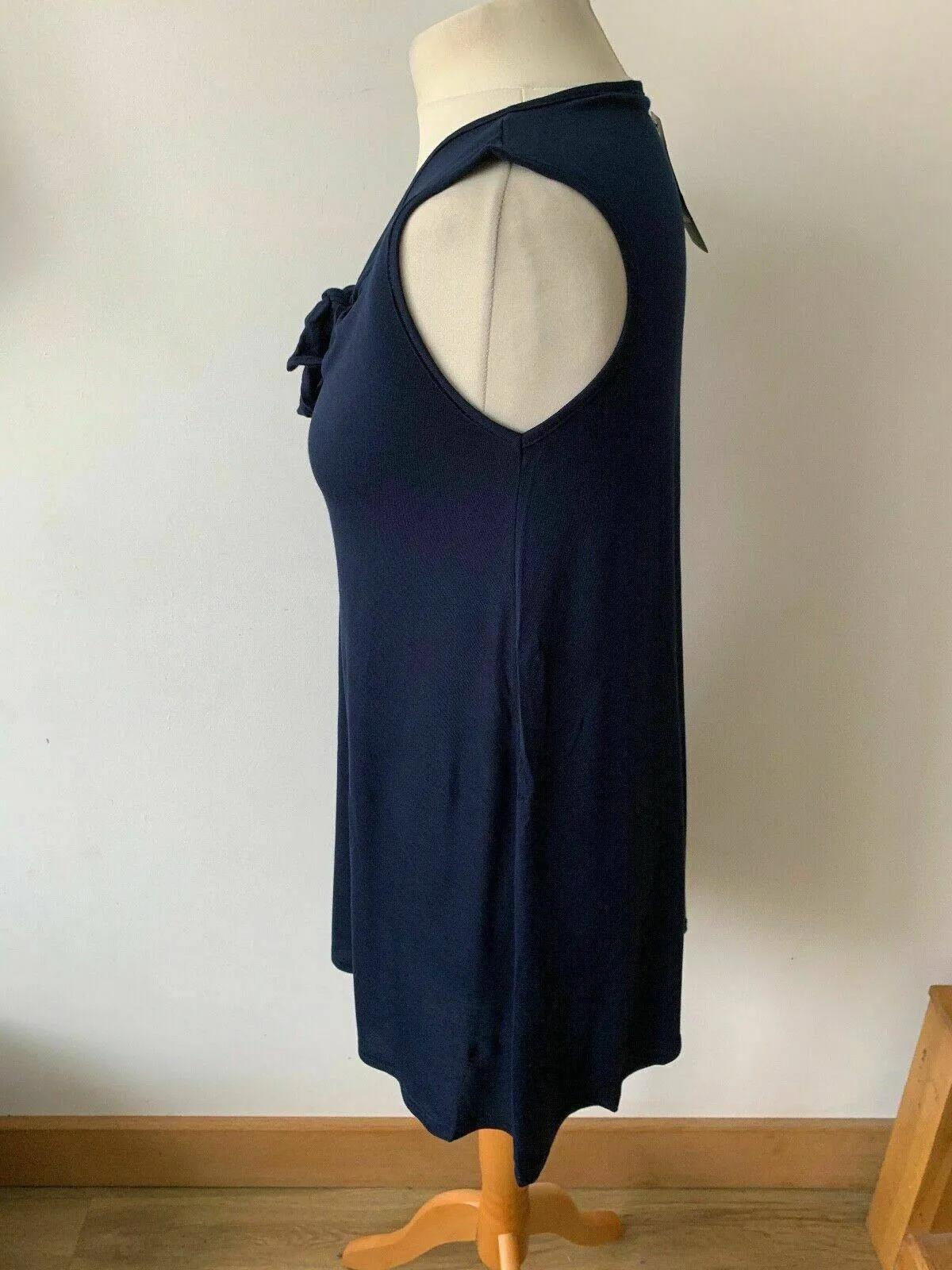 Be Jealous Navy Sleeveless Top Front Tie Knot Baggy Shift Size S / M sold by Beagle Boutique product image thumbnail 3