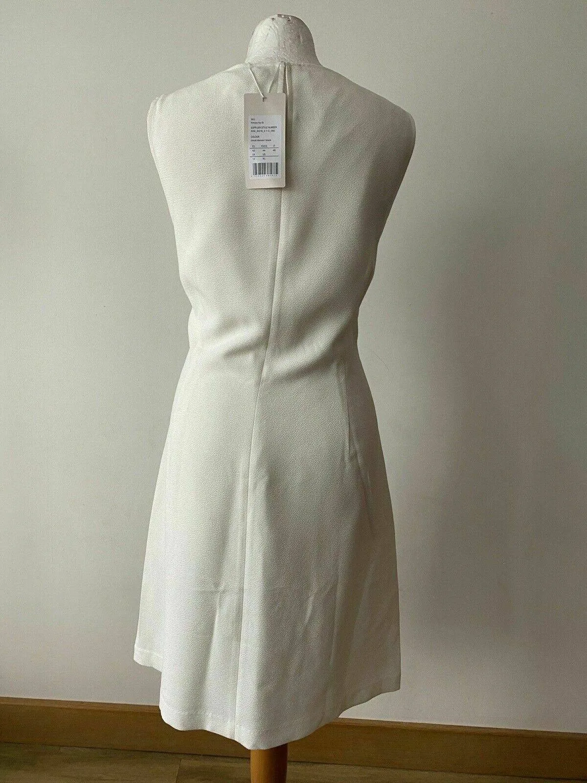 Anna Field White Shift Dress Black Embroidered Size 14 Fully Lined sold by Beagle Boutique product image thumbnail 3