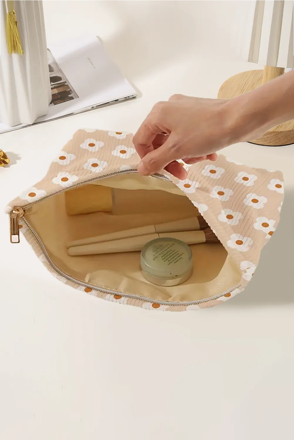 Parchment Cute Flower Zipper Corduroy Makeup Bag sold by Beagle Boutique product image thumbnail 4