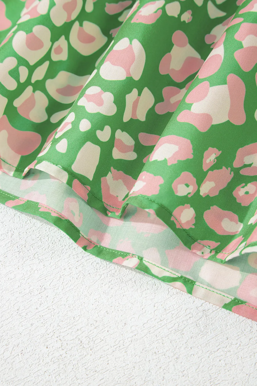 Green Plus Size Floral Tassel Tie Split Neck Puff Sleeve Blouse sold by Beagle Boutique product image thumbnail 5